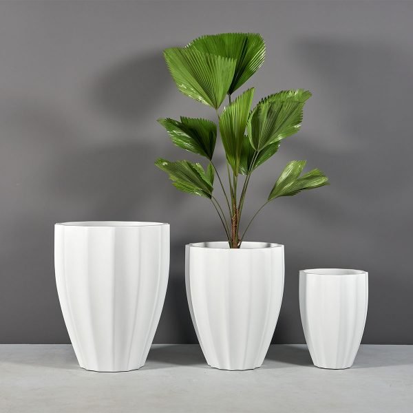 Fluted Round Planter for Indoor and Outdoor Use - LDF Silkcontainers