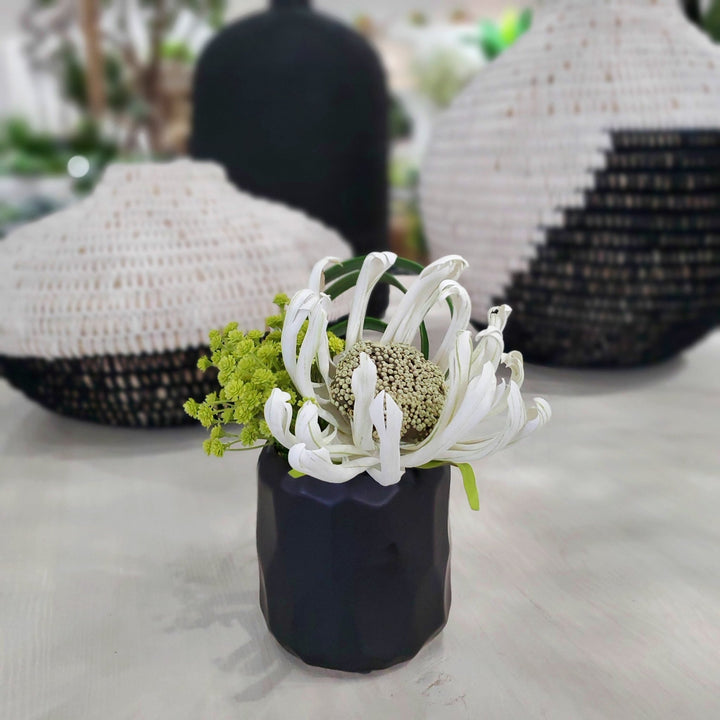 Foam Daisy, Baby's Breath and Looped Leaf in Ceramic 8"H - LDF Silk